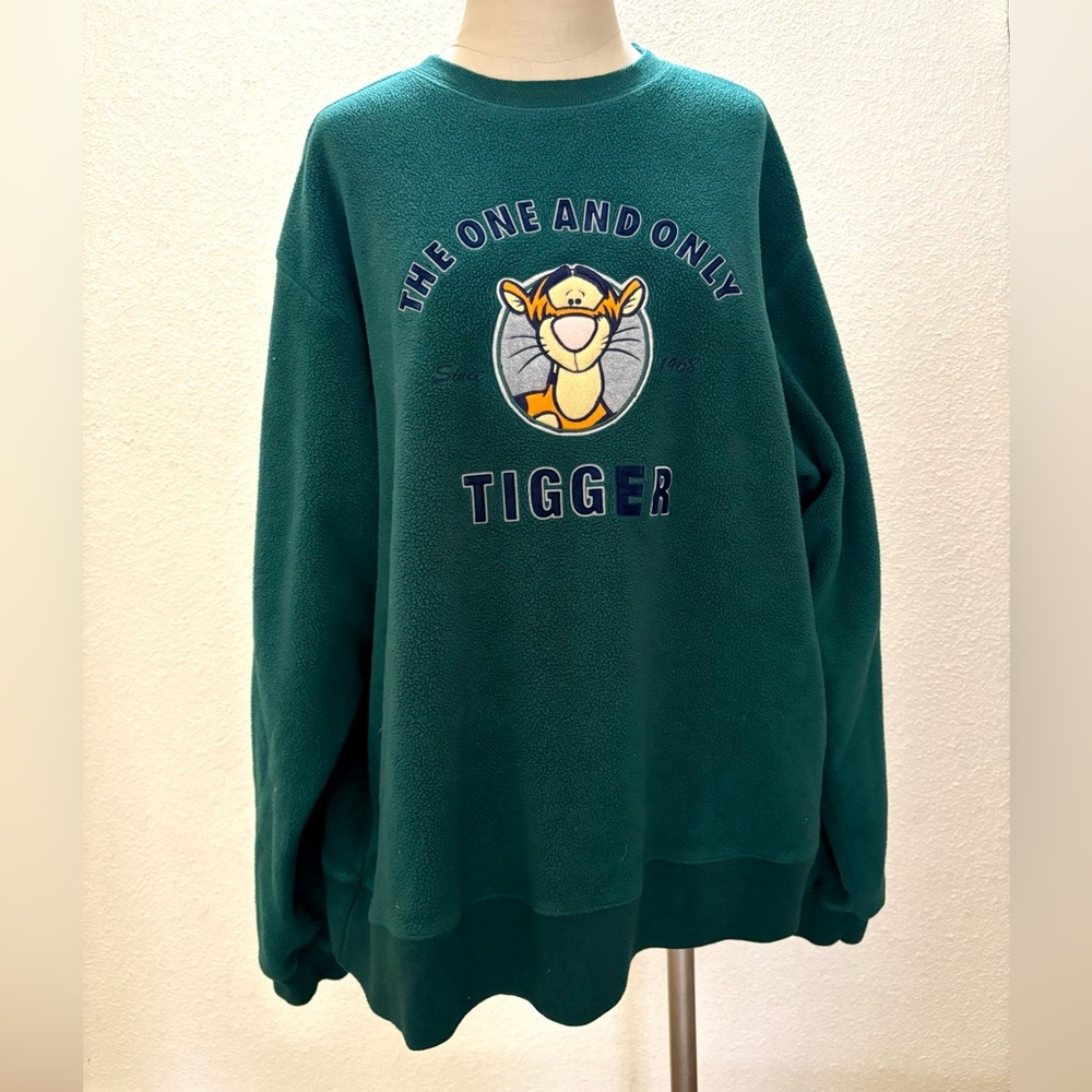 EUC XL Tigger Vintage 90s Trendy Disney Store Green Warm Thick Sweatshirt